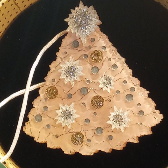 NIB Night Before Pink-Mas Christmas Erstwilder Brooch - Picture 7 of 8